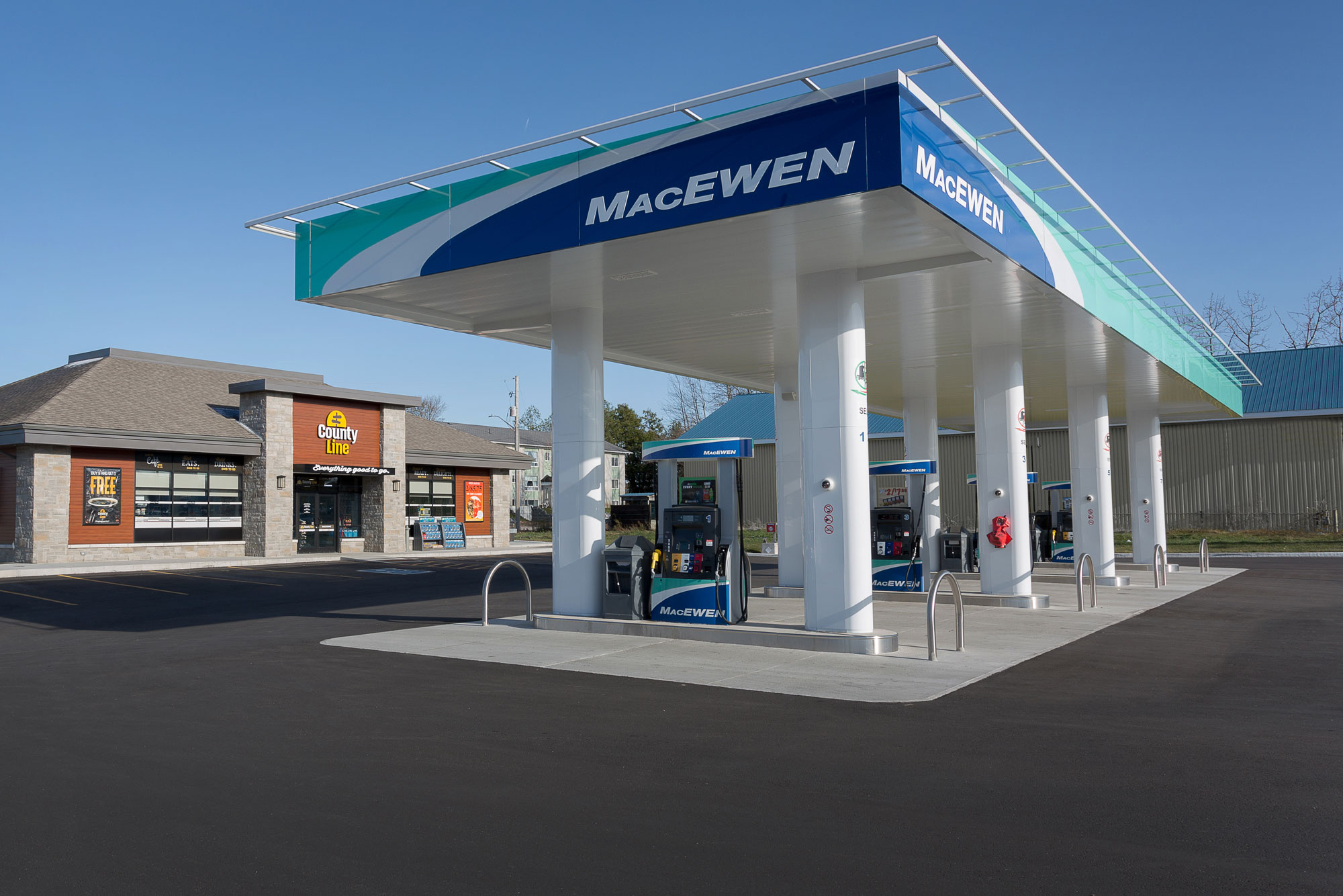 MacEwen Gas & Convenience | 11 Wilson St W, Perth, ON K7H 2M8 | +1 613-264-9272